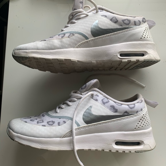 Preloved nike air Max Thea - Picture 2 of 8